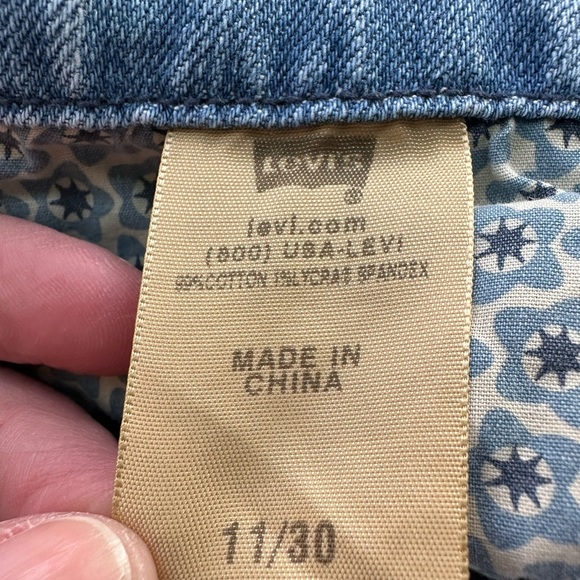 Levi's Retro 70's 423 Flare Jeans Low Rise White Washed Zip 2 Button Size 11/30 - Picture 13 of 14